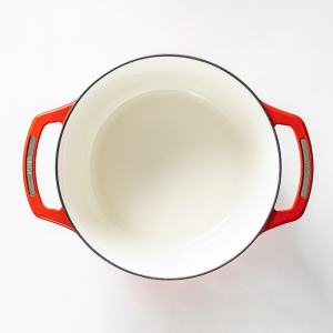 USA Enamel? Cast Iron Dutch Oven